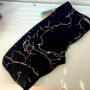 MTA Sport Black And Gold Electric High-Rise Leggings